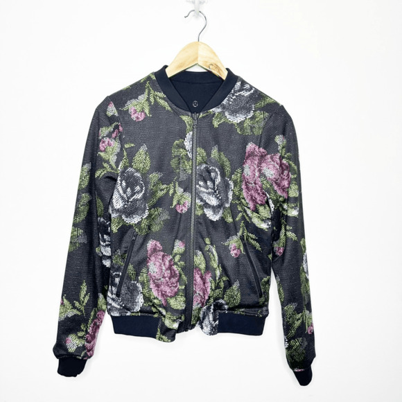 Lululemon Party Bomb Jacket Garden Party Smooth Silver Multi Black womens 2 - Picture 8 of 10